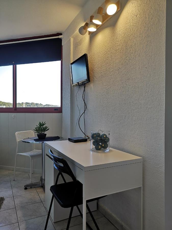 Studio A 15 Minutes Des Plages La Valette-du-Var Exteriör bild